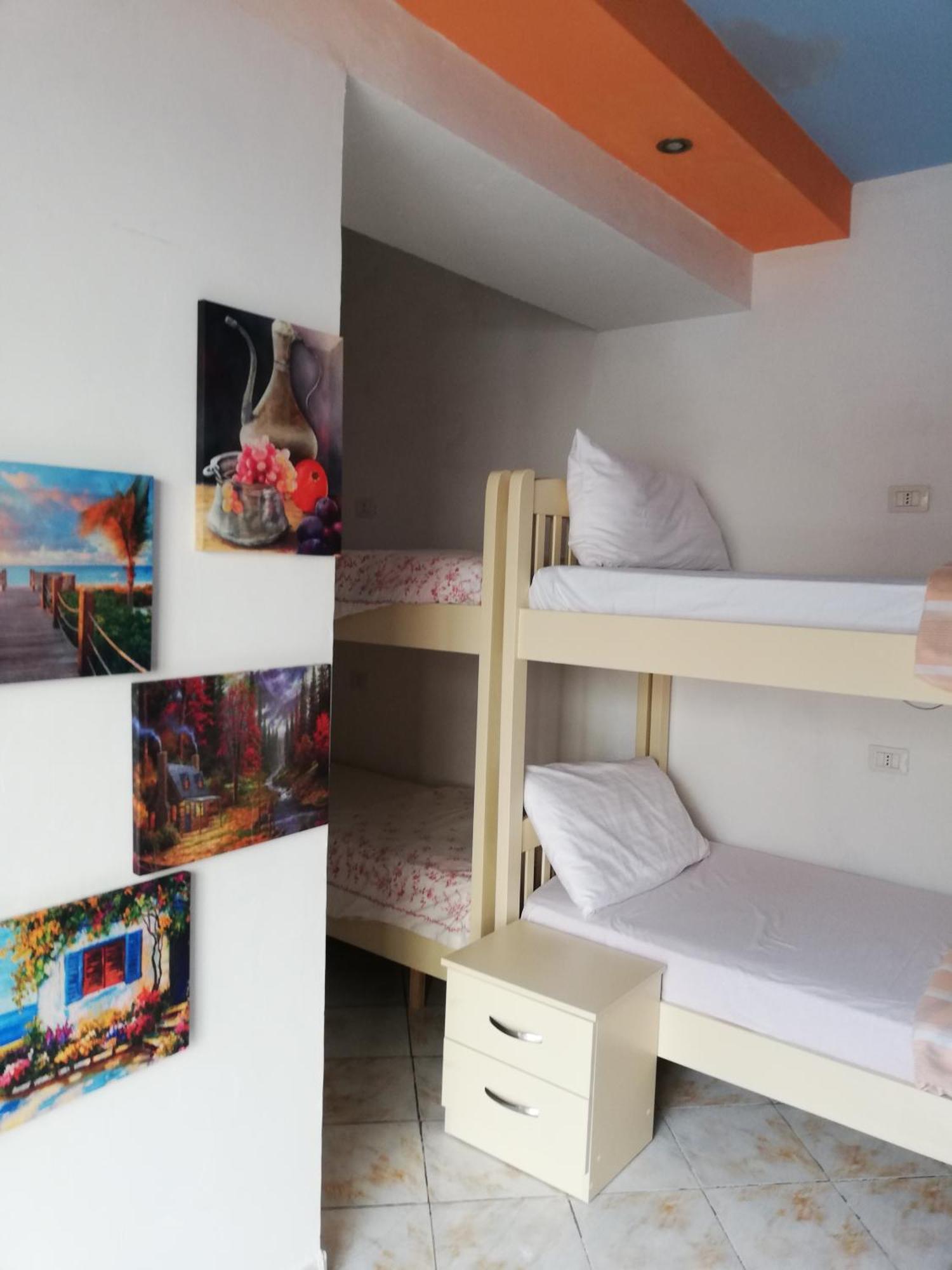 Vlorë Casa Miaホステル 部屋 写真